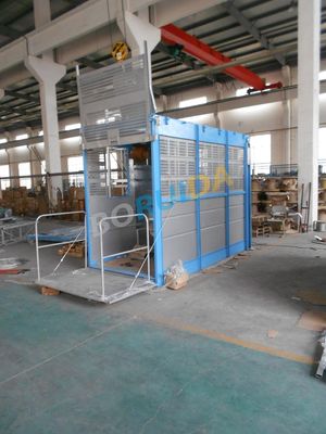 Đơn / đôi xe 1000kg Kệ Và Pinion tời cho vật liệu xây dựng