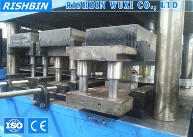 Thép mạ kẽm C Kênh lạnh Roll Forming Machine với Inline Pre Holes Đột
