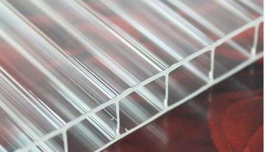 Transparent Skylight thương mại nhà kính Polycarbonate rỗng tấm UV tráng