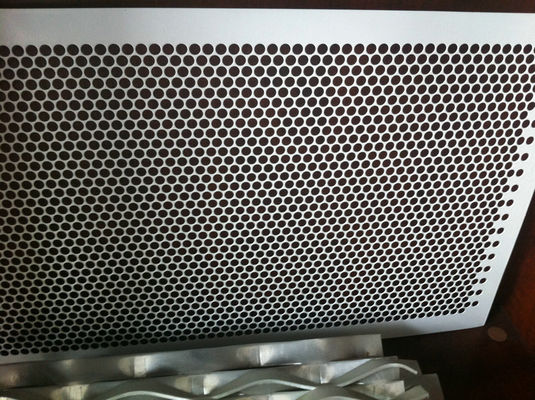 Trang trí đục Metal Mesh Barrier, bảo vệ kim loại Mesh Sản phẩm